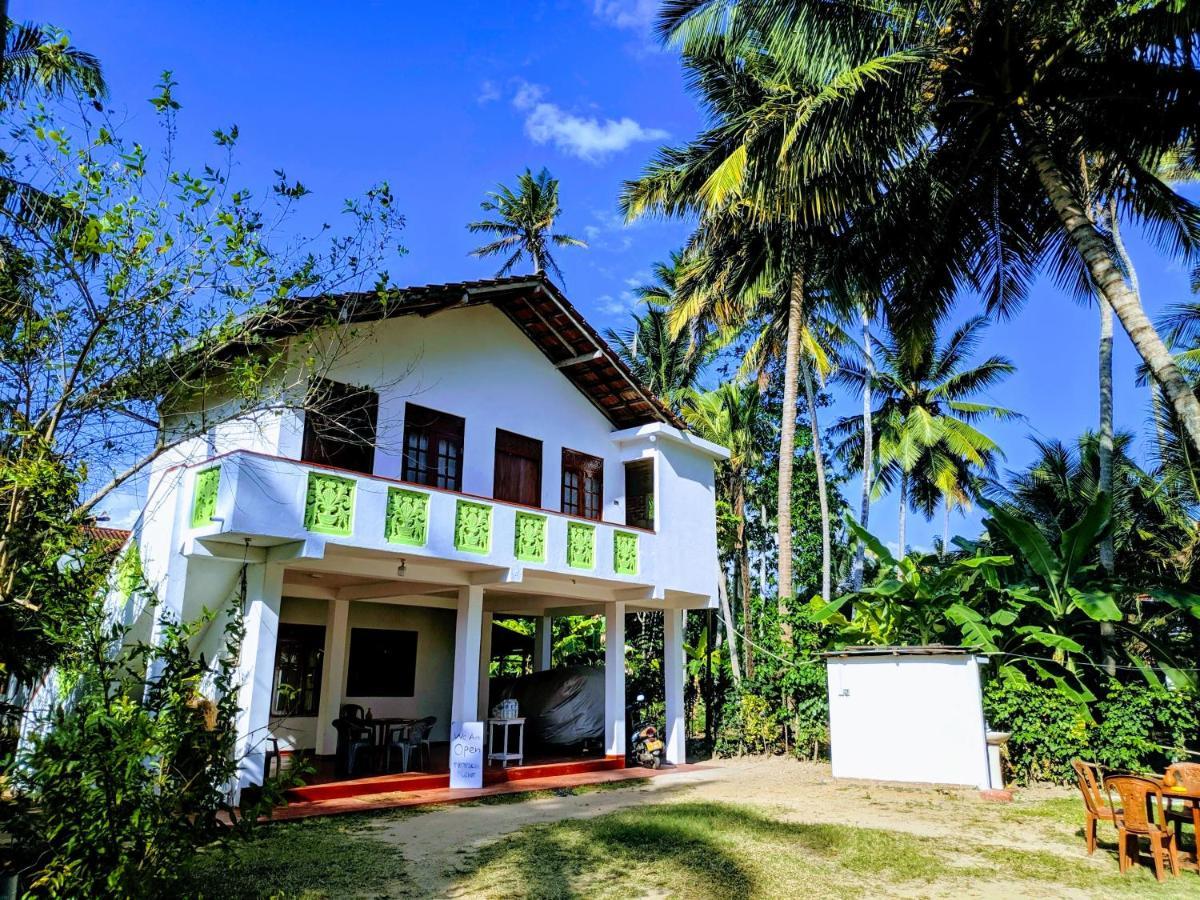 Tropical Point Inn マータラ エクステリア 写真